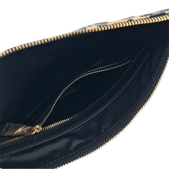 Moschino Fantasy Print Beige Leopard Print Zippered Pouch or Clutch - Picture 6 of 8